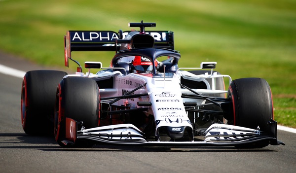 GP Gran Bretagna, Kvyat perderà cinque posti in griglia