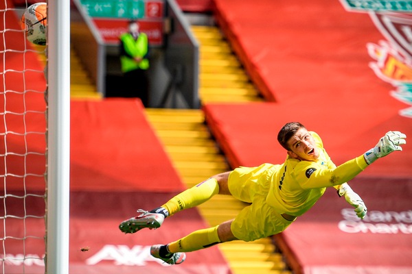 Daily Star: "Chelsea, Lampard vuole Nick Pope in porta per sostituire Kepa"