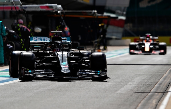 F1, Pirelli: "Identificate cause cedimenti gomme a Silverstone"