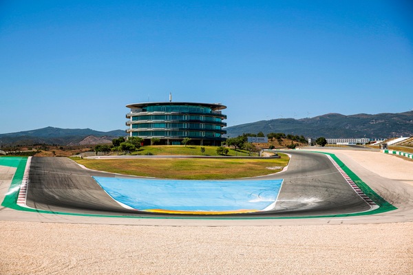 MotoGp, ufficiale: l'ultimo Gp della stagione si svolgerà a Portimao