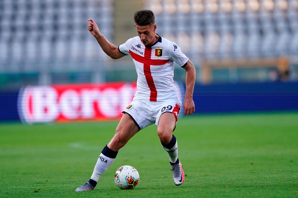 Juve, non solo Milik e Jimenez: caccia al bomber giovane