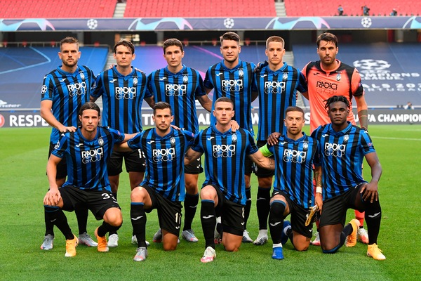 Bergamo riabbraccia l'Atalanta: "Grazie! Ma il calcio doveva fermarsi"