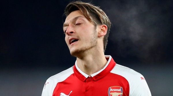 Arsenal contro Ozil, Podolski lo difende: "Non è uno stro..."