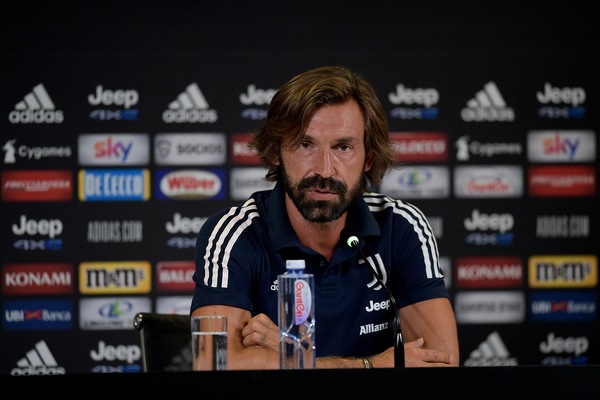 Pirlo: "È difficile che Suarez possa essere il centravanti della Juve"