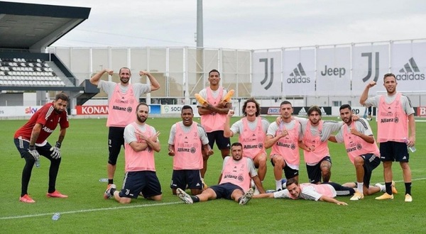 Juve, Chiellini esulta sui social: "Partitella vinta!"
