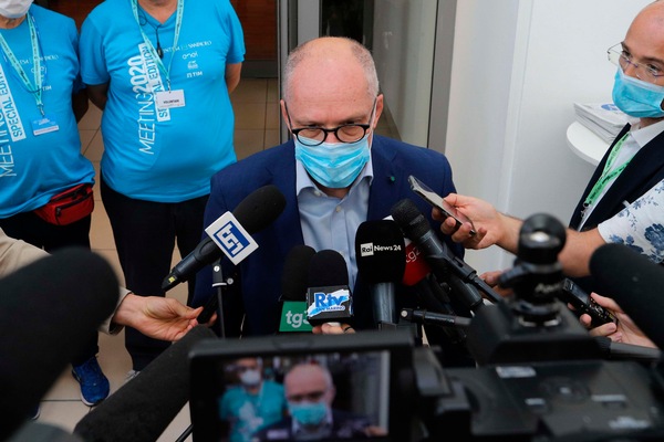 Ricciardi: "Vaccino per il Coronavirus? Serve tempo, ma sarà sicuro"