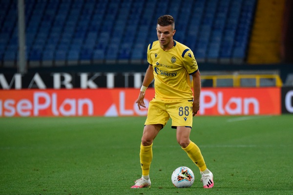 Covid, Verona: positivo Lazovic