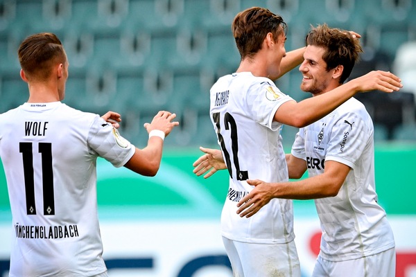 Coppa di Germania, Borussia M. e Augusta a valanga. Bene Werder e Lipsia