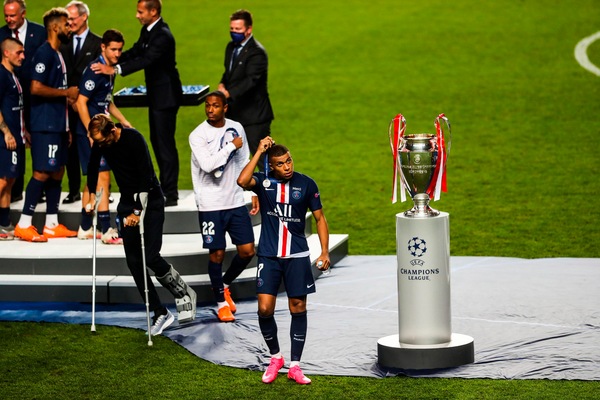 The Times: "Mbappé vuole lasciare il Psg nel 2021"