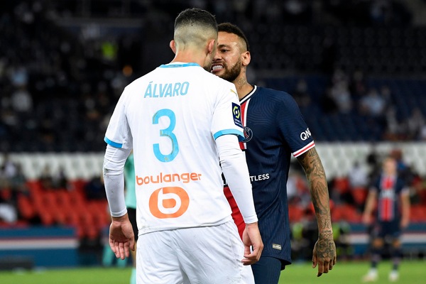 Psg, dietrofront Neymar: "Mi sono comportato da pazzo"