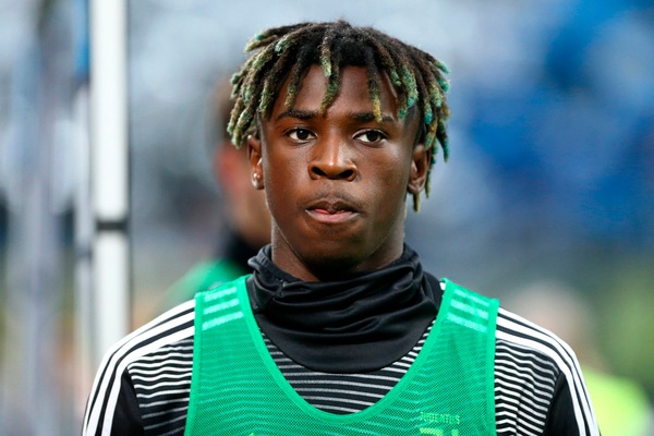 Avanti per Kean come vice Dzeko: blitz di Raiola nella sede della Juve