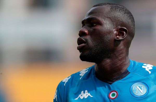 Le Parisien: "Koulibaly, c'è il Liverpool. Psg e Manchester City si defilano"