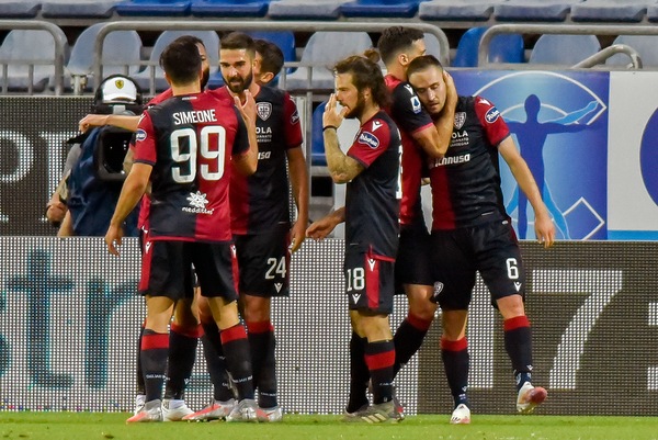 Cagliari, l'ultima idea è Basic del Bordeaux