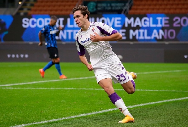 Juventus, la Fiorentina non blinda Chiesa. Riparte l'assalto, con il freno Douglas