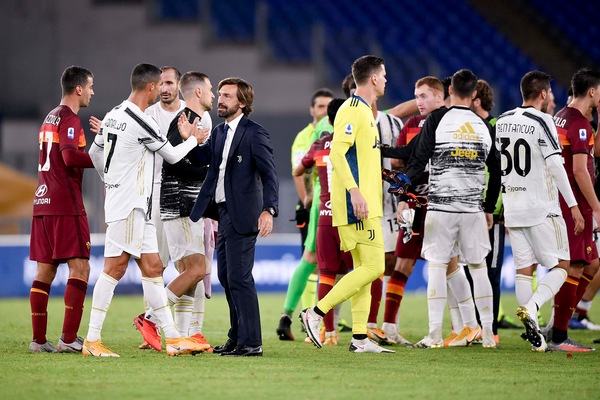 Pirlo ai giocatori: “Fate come Ronaldo”