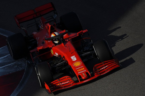 GP Eifel, Vettel: "Sarà vitale far lavorare al meglio le gomme"