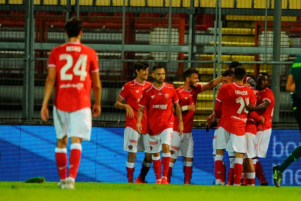 Perugia, Padova battuto 3-0 e agganciato in vetta. Novara ko col Lecco