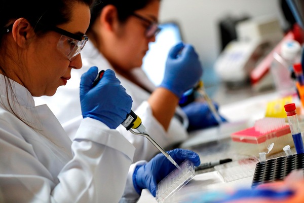 "Coronavirus, in arrivo i tre mesi più oscuri", la previsione dell'epidemiologo