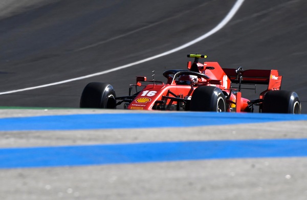 GP Portogallo: Leclerc quarto nelle seconde libere, Bottas sempre primo
