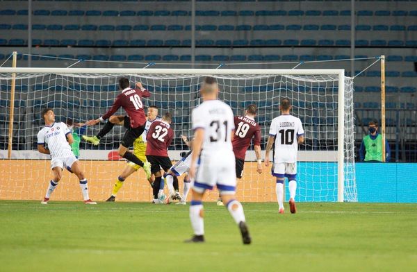 Moreo e doppio La Mantia stendono il Pisa: il derby è dell'Empoli