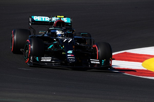 Gp Portogallo: Bottas vola nelle terze libere, Leclerc sesto