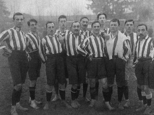Buon compleanno Juventus! La prima sede