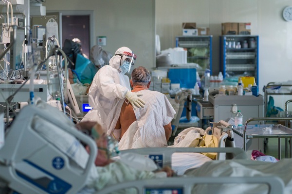 "Coronavirus? Il vaccino non lo farà sparire": la spiegazione allarmante