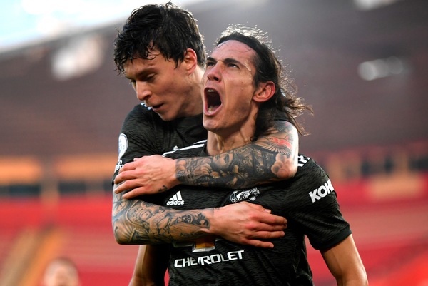Lampard frena Mourinho, Cavani show con lo United. Arsenal ko