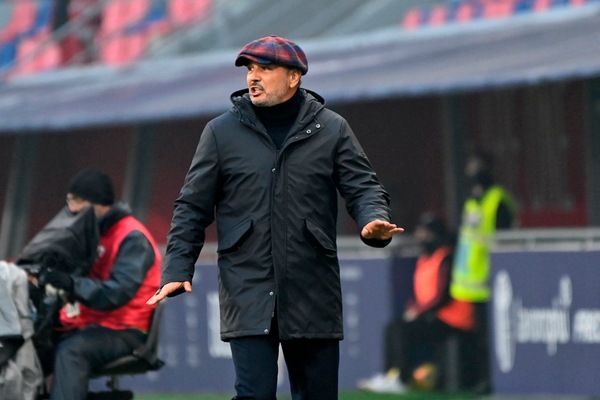 Bologna, lo sfogo di Mihajlovic: "C...i amari se becco chi passa notizie ai giornali"