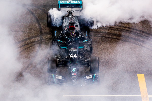 GP Abu Dhabi, Hamilton: "Gara durissima a livello fisico"
