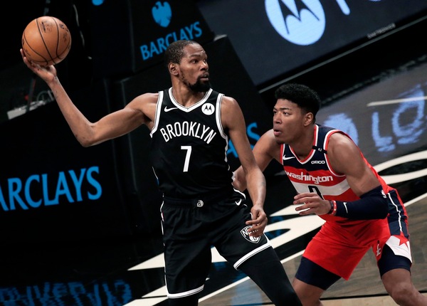Kevin Durant finalmente in campo dopo 552 giorni: "Ero nervoso, ma sono felice"