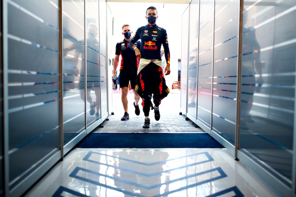 F1 Red Bull, Albon: "Non mollo, punto a tornare nel 2022"