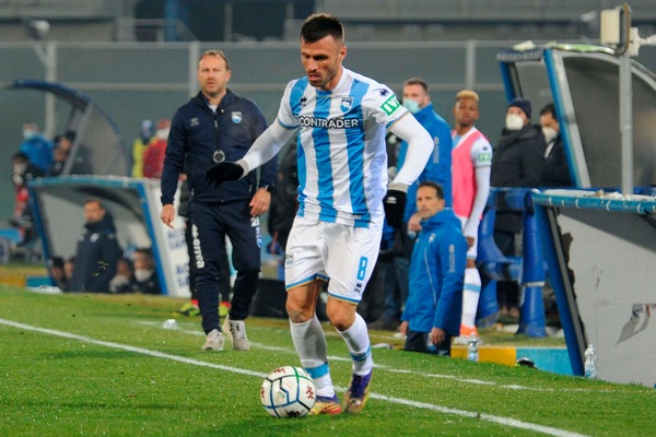 Serie B, Pescara-Cosenza anticipata: ecco il nuovo orario