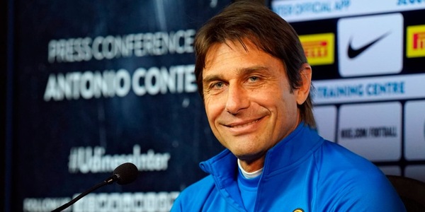 Inter, Conte: "Vidal tuttofare. Pirlo? Grande affetto, ma saremo avversari"