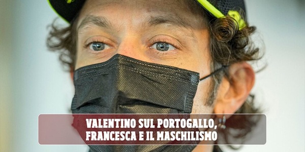 MotoGP, Rossi: "Una ragazza deve essere forte per fare l'ombrellina"