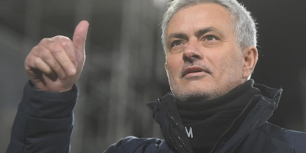 Roma, rialzo in Borsa: continua l'effetto Mourinho