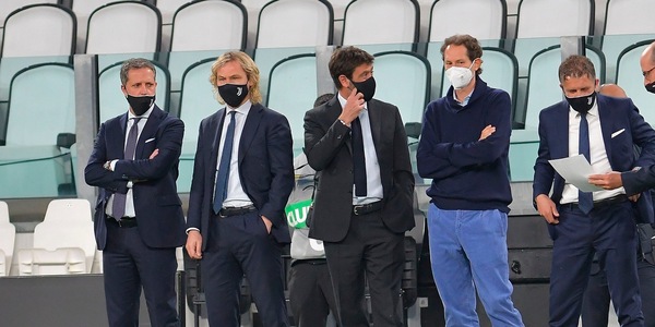 Juve, John Elkann testimone della disfatta