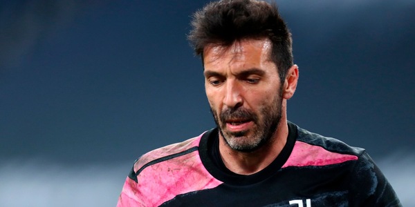 Buffon, l'annuncio: "A giugno lascio la Juve"