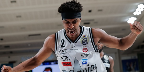 Playoff: Olimpia prima semifinalista, Sassari e Venezia a gara 4