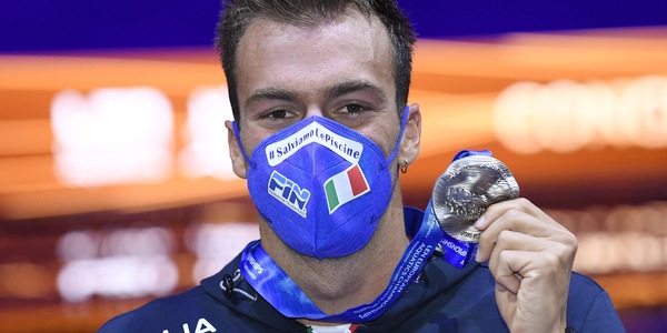 Paltrinieri d'argento agli Europei: bronzo per Detti e Martinenghi