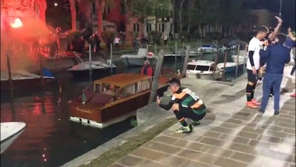 Venezia in Serie A, festeggia anche il sindaco