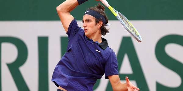 Roland Garros, Musetti vola al terzo turno: sconfitto Nishioka