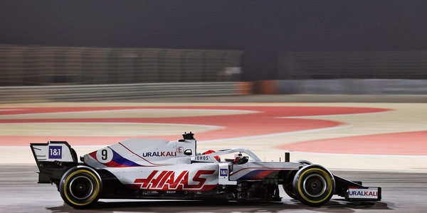 F1, Ralf Schumacher: "Mazepin merita una punizione"