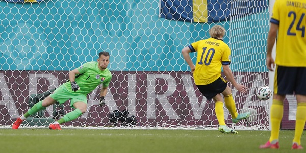 Euro 2020, Svezia-Slovacchia 1-0: Forsberg decisivo, Skriniar ko