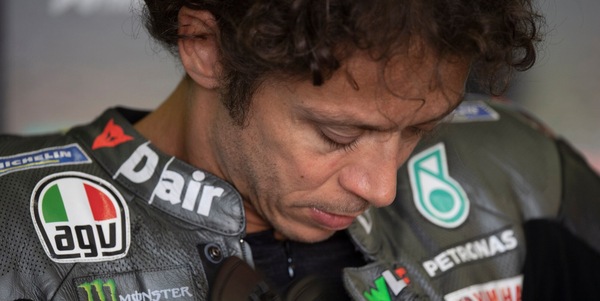 MotoGp Germania, Rossi: "Problemi nel time attack dopo la caduta"