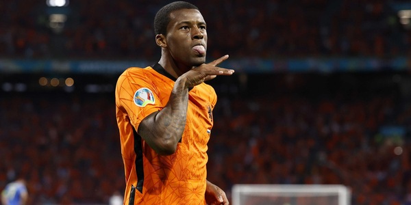 Razzismo, Wijnaldum attacca: "Se succede qualcosa, esco dal campo"