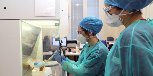 Covid, Abrignani: "Doppio vaccino per la Variante Delta"