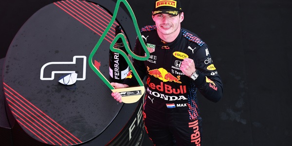 F1 Gp Stiria, Verstappen trionfa: "Continuiamo a spingere e pensiamo alla prossima"