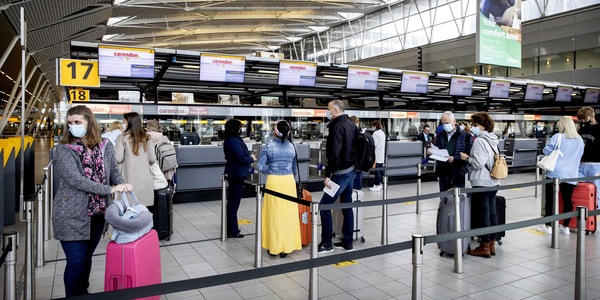Green Pass, via libera a 28 milioni di turisti per l'estate