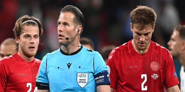 Bufera su Makkelie: il rigore a Sterling e quel precedente con Ronaldo